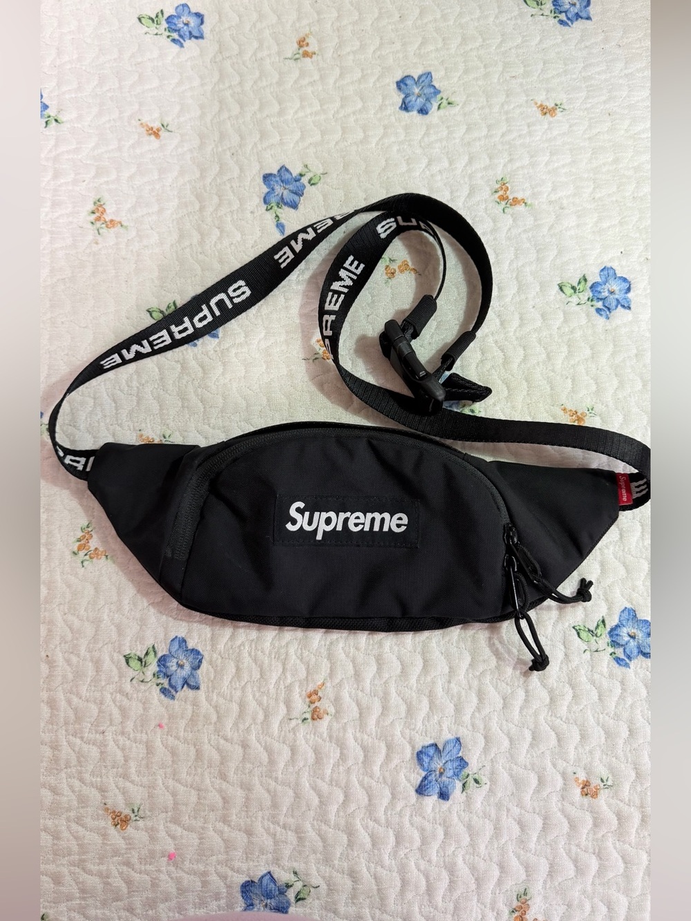 Supreme UNISEX Black Logo Waist/Crossbody Bag with Branded Strap